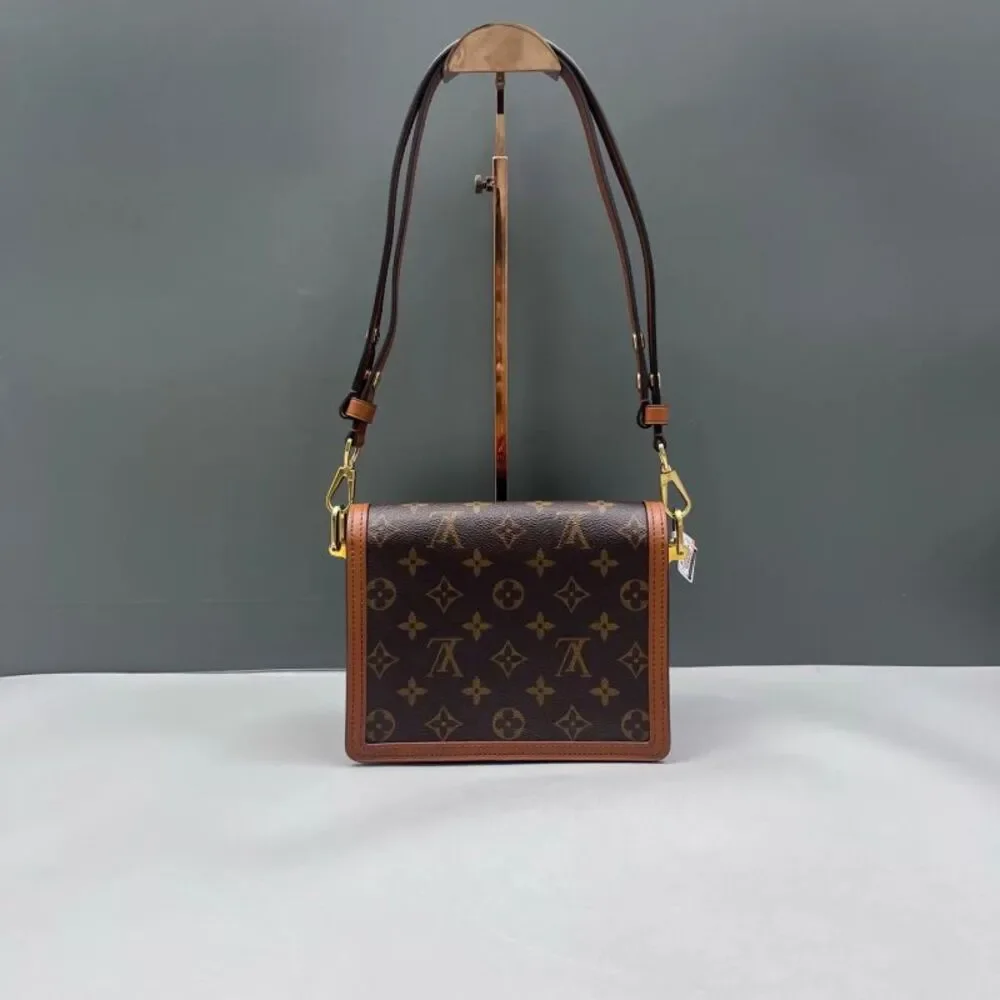 Louis Vuitton Women Pre-Loved Bag Very Good Condition